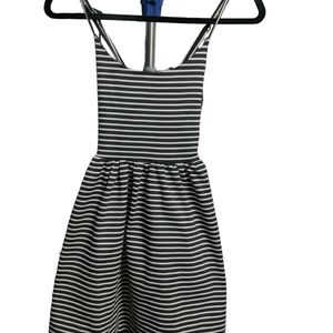 Guess Black White Stripe Dress SZ 2
